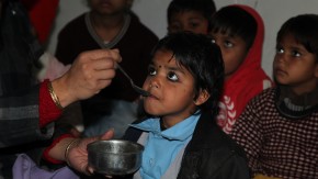 /sites/default/files/styles/listing_image/public/New%20Ways%20to%20Reduce%20Childhood%20Pneumonia%20Deaths%20Through%20Delivery%20of%20Timely%20Effective%20Treatment?itok=hqXl9hW0